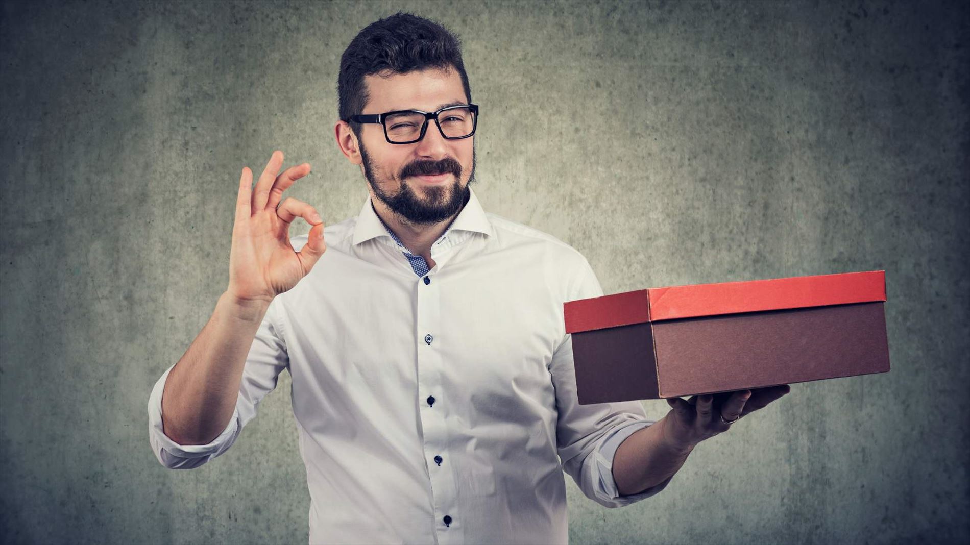 מתנות לעובדים ולקוחות: איך לבחור מוצרי פרסום שכולם יאהבו